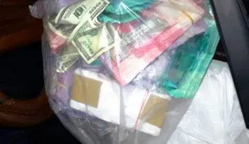 PN apresa por separado a hombre y mujer con US$650 mil y 647 mil pesos falsos
