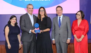 Presidente Abinader encabeza "Encuentro Nacional de Mujeres en Exportación"