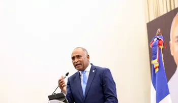 Fulcar lanza en acto masivo en Baní plan de desarrollo de Peravia