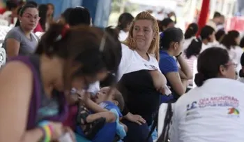 Hospitales de Caracas celebran el Día Mundial de la Donación de la Leche Materna
