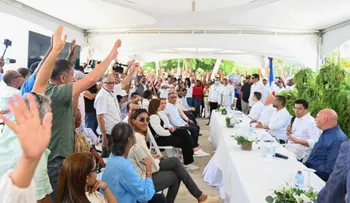 Gobierno reconstruirá el Pueblo de los Pescadores en su ubicación original