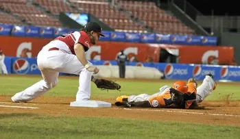 Licey llega a 8 triunfos en fila; Toros vencen a LE