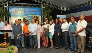 Azua realiza primera Expo Feria