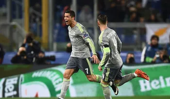 Cristiano Ronaldo anota un golazo en el partido contra Roma