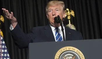 Donald Trump dice que bloqueo de la Justicia pone â??en juegoâ? la seguridad de EEUU 