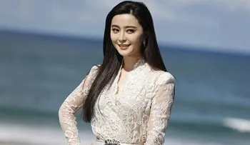 La china I'm not Madame Bovary gana premios mejor director y mejor actriz