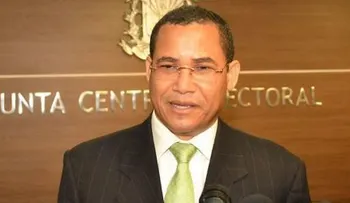 Eddy Olivares dice se ha cercenado la democracia interna en los partidos políticos