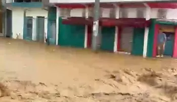 Lluvias provocan inundaciones en Villa Vásquez, Montecristi