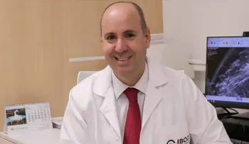 Oncólogo destaca el potencial de la microbiota contra el cáncer