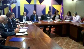 Convocan Comité Político del PLD para este lunes 