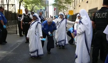 Tras exhortar a Congreso a acoger migrantes, papa llega a NY