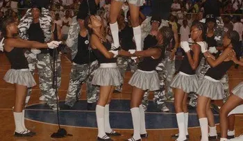 Video: Gimnasiada rítmica en San Cristóbal, República Dominicana 