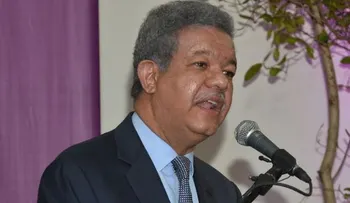 Leonel Fernández favorece la revisión del DR-Cafta