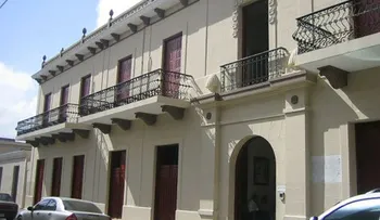 La Policía hiere presunto ladrón en Arquidiócesis de Santiago