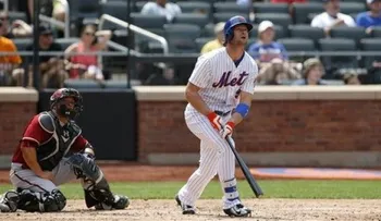 Nieuwenhuis conecta tres jonrones en triunfo de Mets 