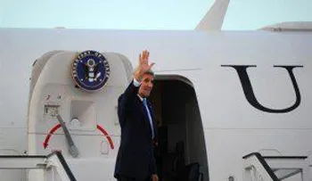 John Kerry regresa a EEUU tras histórica visita a Cuba para reabrir embajada