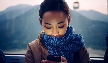 Apple presenta 'modo nocturno' para iPhones, una luz más agradable para leer en la noche