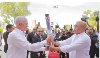 Senado recibe antorcha de los Juegos Centroamericanos 2026