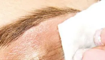 4 tips para desmaquillarte los ojos