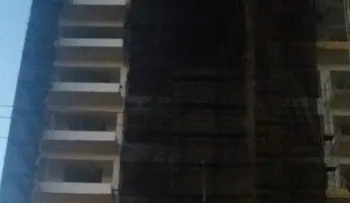 Cinco heridos por derrumbe de un edificio en la Bolívar; propietario dice están estables
