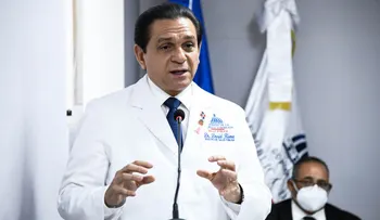 Ministro de Salud de acuerdo con medidas del Gobierno sobre servicios de salud a extranjeros haitianos