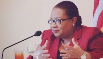 Haití nombra primera ministra interina 