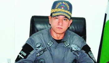 General Then llama a denunciar agentes extorsionistas 