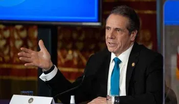 Una sexta mujer acusa a Cuomo de comportamiento sexual indebido