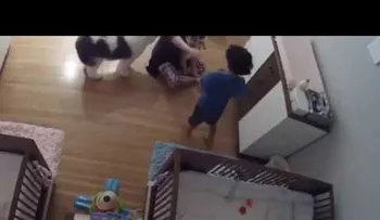 El niño de 9 años que se convierte en "héroe", tras salvar a su hermanito bebé de una trágica caída