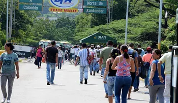 Colombia regulará la situación de más de 150.000 venezolanos que han llegado al país