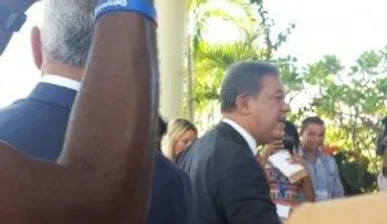 Leonel llega a Punta Cana para participar en cónclave órganos electorales