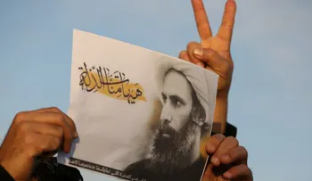 Emiratos Árabes Unidos llama a consultas a su embajador en Irán
