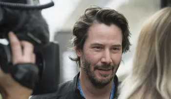 Keanu Reeves llega a Puerto Rico para filmar “Replicas”