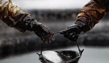 Petróleo de Texas abre con un alza del 1,89 % hasta 49,61 dólares