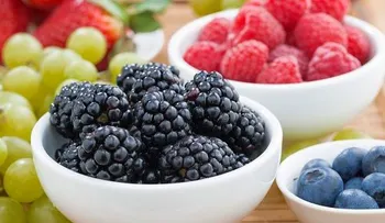 Jugos de frutas sin azúcar para dietas depurativas