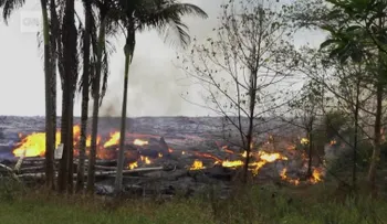 Residentes quedan varados sin agua ni electricidad en zona cercada por la lava en Hawai