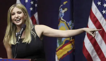 Fotos: Un abrazo apasionado de Trump a su hija se convierte en la comidilla de divertidos memes