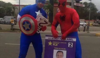 El Capitán América y el Hombre Araña promueven la candidatura de Abel Martínez