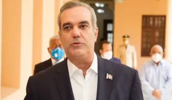 Abinader fijará este miércoles 27 de octubre posición del Gobierno sobre la reforma fiscal