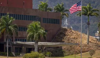 EE.UU. defiende su papel y los plazos del diálogo entre el chavismo y la oposición venezolana