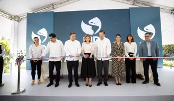 Vicepresidenta y primera dama asisten a inauguración de la nueva oficina del BID en el país