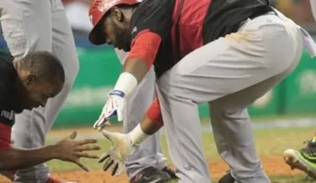 Escogido coloca al Licey al borde del precipicio; lo vence 7-6 