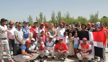 Deportistas dominicanos en Madrid reconocen labor del Cónsul doctor Frank Bencosme