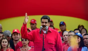 En medio de las protestas, Maduro anuncia incremento del 50% al salario mínimo
