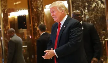 Donald Trump anuncia que disolverá su fundación