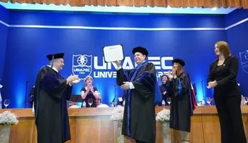 Unapec otorga título Doctor Honoris Causa a Héctor Valdez Albizu