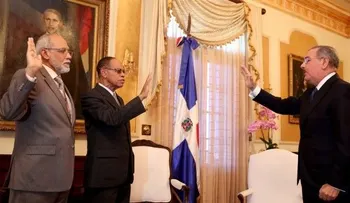 Presidente Medina juramenta a Pedro Luis Castellanos y Lidio Cadet 