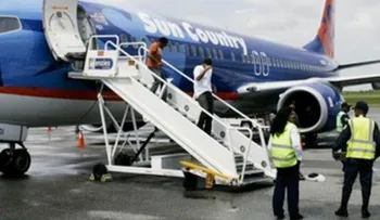 Procuraduría recibe repatriados y les promete reinserción social