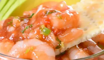 Delicioso cóctel de camarones en cuarentena por el coronavirus