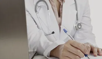 La mala escritura de los médicos mata a más de 7.000 personas al año